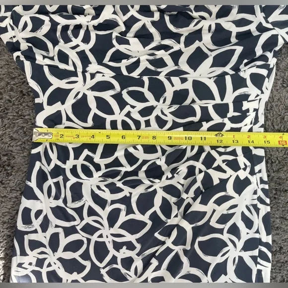 Anne Klein Elegant Slate and light cream floral Patterned Dress women’s size 8 - Picture 11 of 17